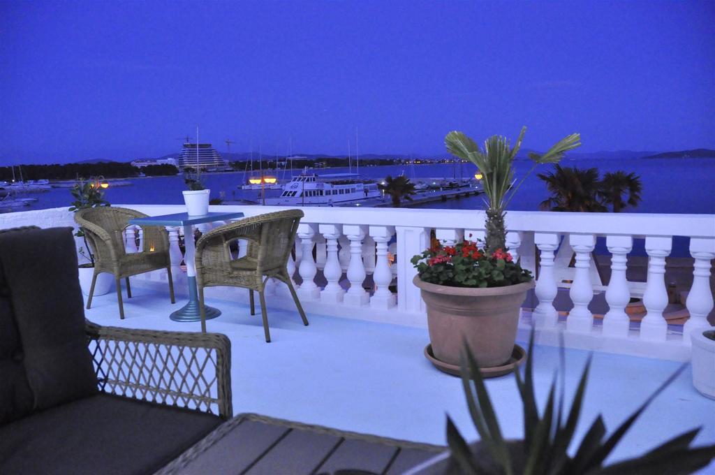 Zana Apartment